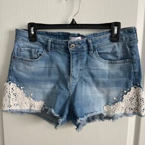 No Boundaries Denim Shorts Size 15 Blue Distressed Lace Trim Frayed Hem Juniors